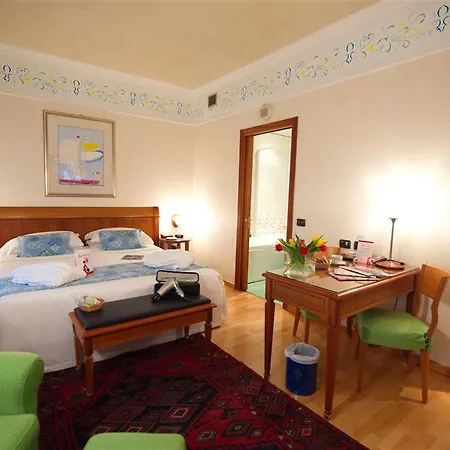 Ferretti Firenze 4* Verona