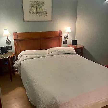 Ferretti Firenze 4*