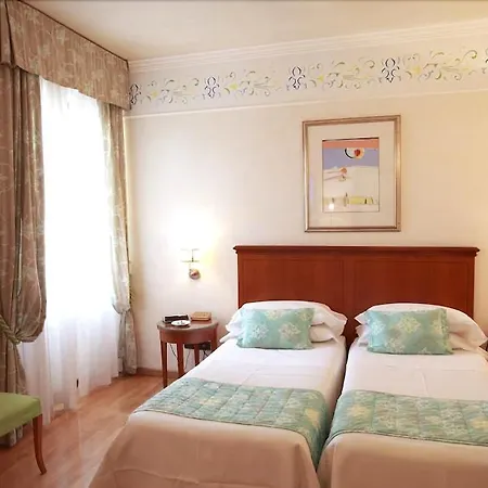Ferretti Firenze Verona