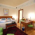 Ferretti Firenze 4* Verona